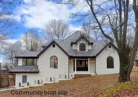 14425 Zimmerman Ln, Rogers, AR 72756