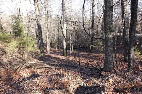 1 Whiteoak Drive, Rogers, AR 72756