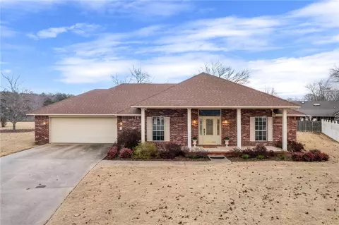 2400 Katie Lynn Cir, Alma, AR 72921