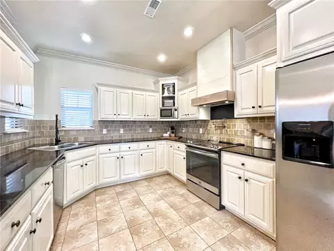4801 Augustine Dr, Springdale, AR 72762 photo 5