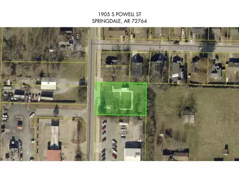1905 S Powell St, Springdale, AR 72764