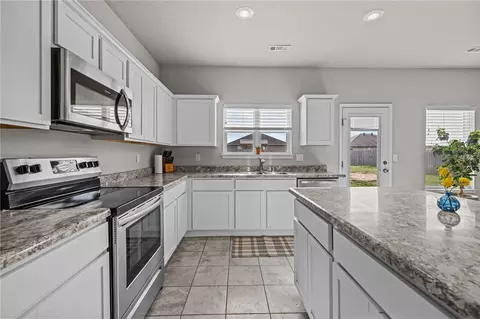 1541 Edinburgh Dr, Centerton, AR 72719 photo 7