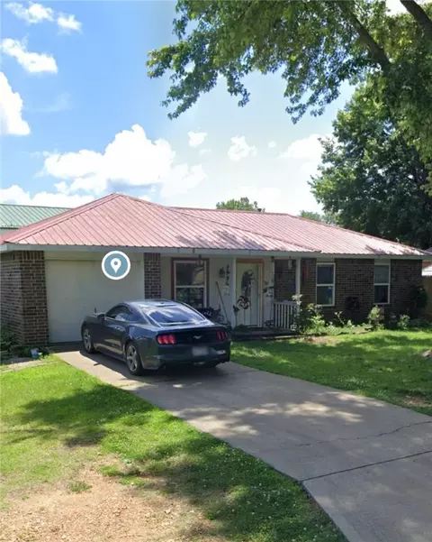 Undisclosed, Bentonville, AR 72712