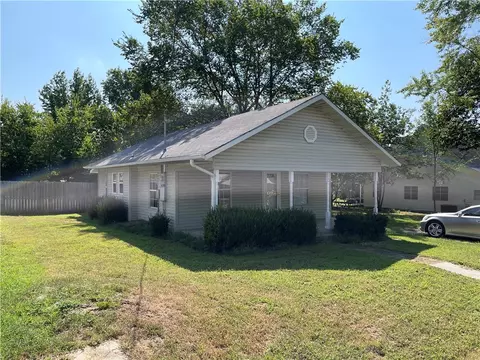 112 N Carter Ave, Lincoln, AR 72744