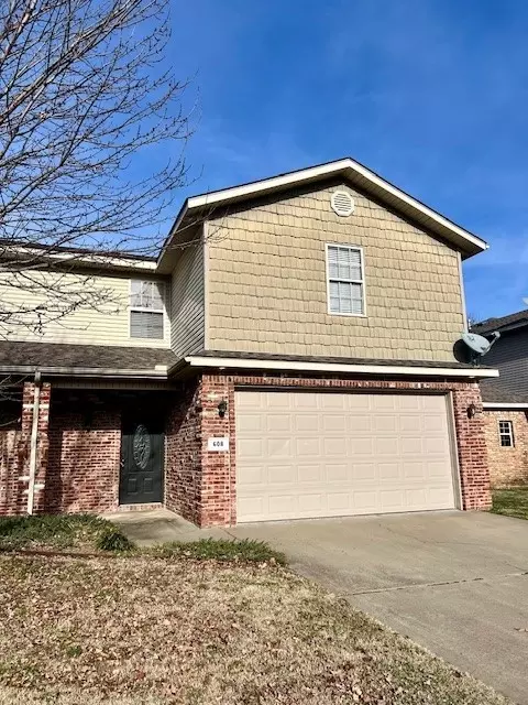 608 NW 17th Ct, Bentonville, AR 72712