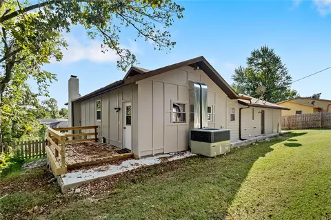 Exterior - 19662 Waldon Rd, Rogers, AR 72756 photo 3 of 4