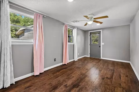 Bedroom - 19662 Waldon Rd, Rogers, AR 72756 photo 2 of 2