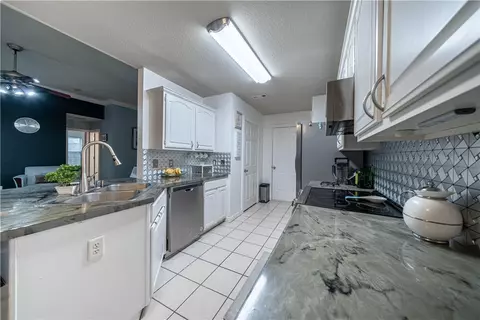 603 Ash St, Lowell, AR 72745 photo 9