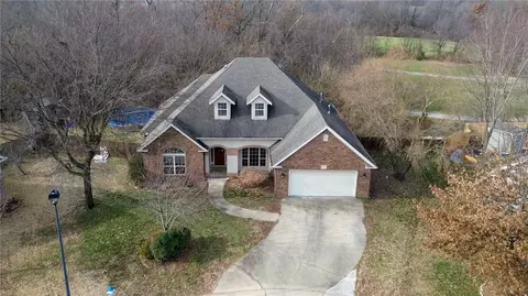 2393 Tall Tree Ln, Springdale, AR 72762