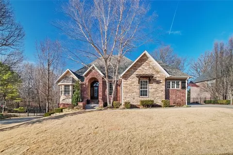 1211 Waverly, Bentonville, AR 72712