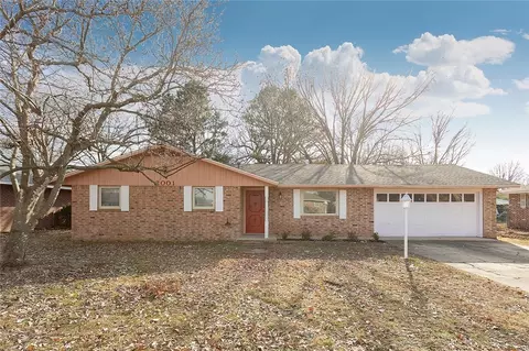 2001 Robyn Rd, Springdale, AR 72762 photo 2