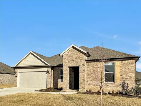 2316 Riggins Ave, Pea Ridge, AR 72751