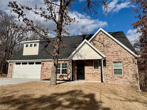 49 Judy Dr, Bella Vista, AR 72715