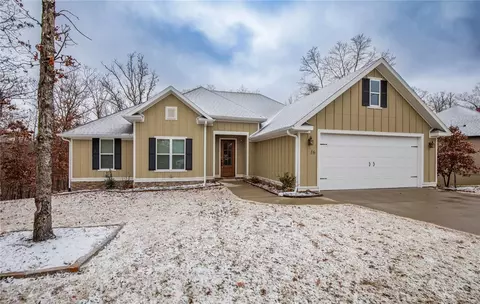 16 Brittany Ln, Bella Vista, AR 72714