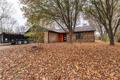 1562 Eton, Fayetteville, AR 72703