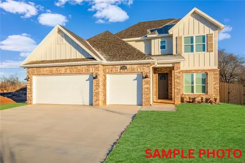 5303 SW Tea Olive Ln, Bentonville, AR 72712