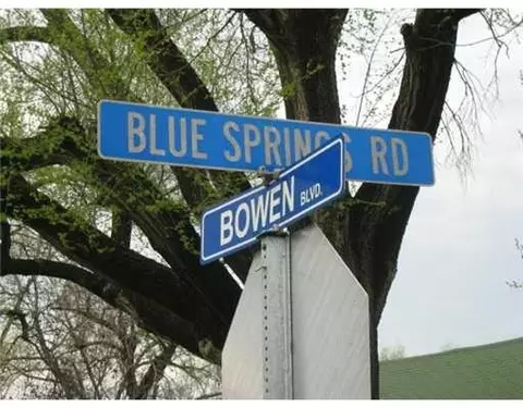 Dogwood Circle, Fayetteville, AR 72703