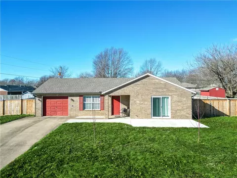 213 N Kelsey Ln, Farmington, AR 72730