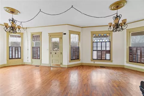 826 S Pine St, Harrison, AR 72601 photo 4