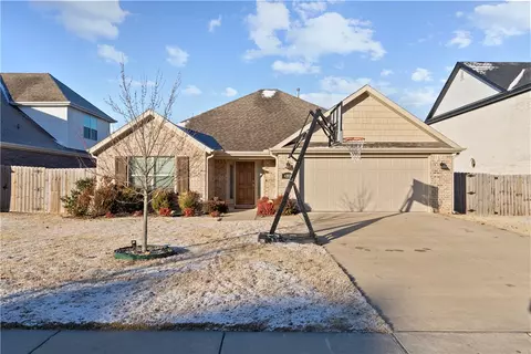 4202 SW Nativestone St, Bentonville, AR 72712