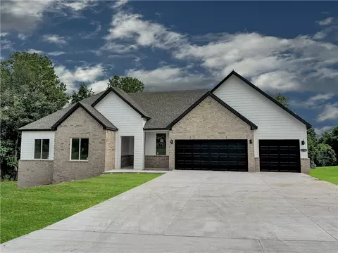 17791 Bryant Blvd, Springdale, AR 72764
