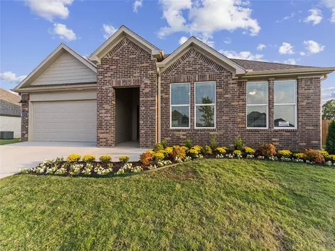 4008 Aryana Ave, Springdale, AR 72764