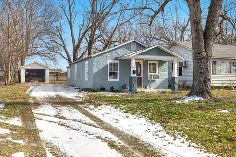827 S Elm St, Siloam Springs, AR 72761
