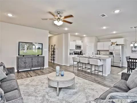 2750 W Obsidian St, Fayetteville, AR 72704