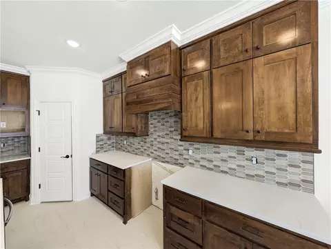 Kitchen - 340 Rainforest Loop, Centerton, AR 72719 photo 2 of 3