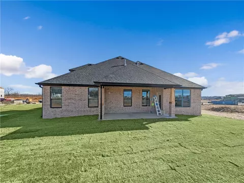 Exterior - 340 Rainforest Loop, Centerton, AR 72719 photo 2 of 2
