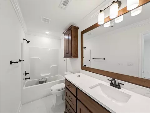 Bath - 340 Rainforest Loop, Centerton, AR 72719 photo 6 of 6