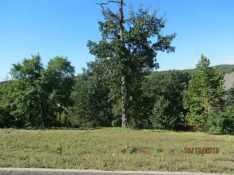 Lot 4 Serenity Point Lane, Rogers, AR 72756