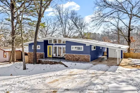 36 Sheneman Dr, Bella Vista, AR 72715