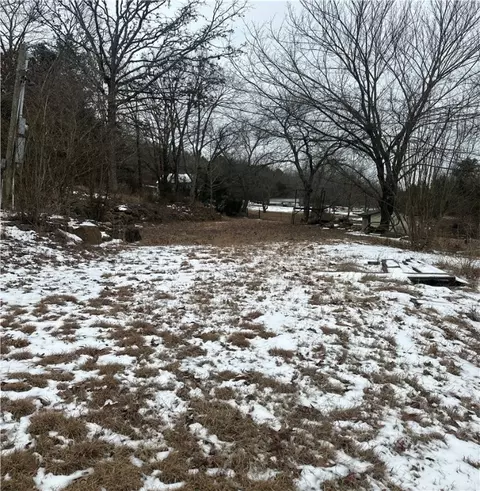 17146 N Lee Creek Rd, Chester, AR 72934