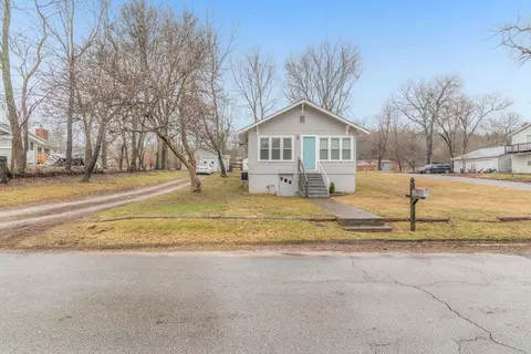Undisclosed, Pineville, MO 64856