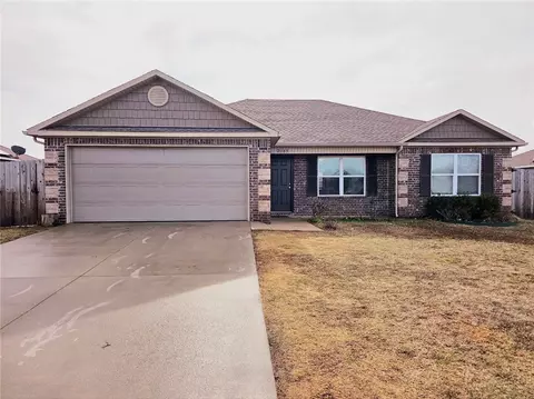 2389 Wyandotte Ave, Springdale, AR 72764