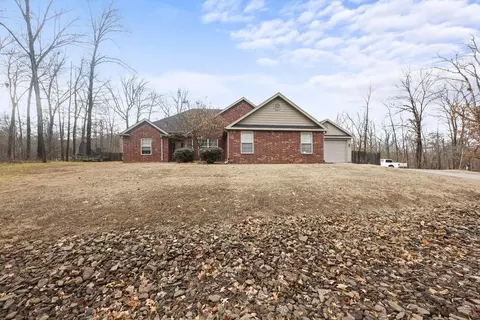21 Kintyre Cir, Bella Vista, AR 72715