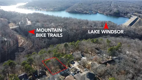 Brighstone Lane, Bella Vista, AR 72715