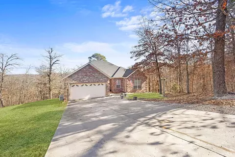 2 Marisco Cir, Bella Vista, AR 72715