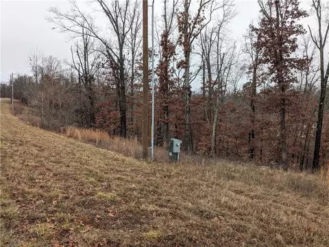 3 Trafalgar Road, Bella Vista, AR 72714