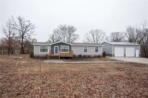 14716 Shipe Rd, Gravette, AR 72736