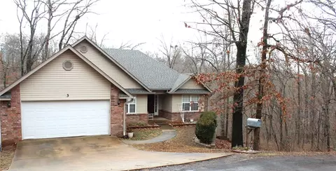 3 Royston Ln, Bella Vista, AR 72715