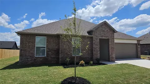 2235 Riggins Ave, Pea Ridge, AR 72751