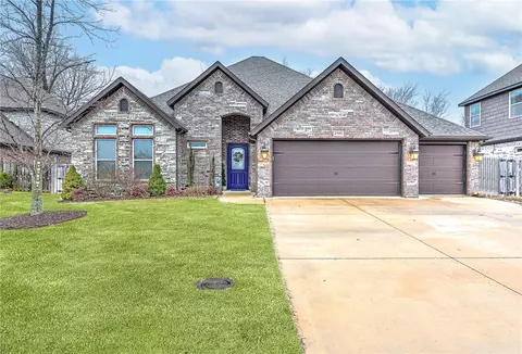 2505 Horizon Blvd, Rogers, AR 72758