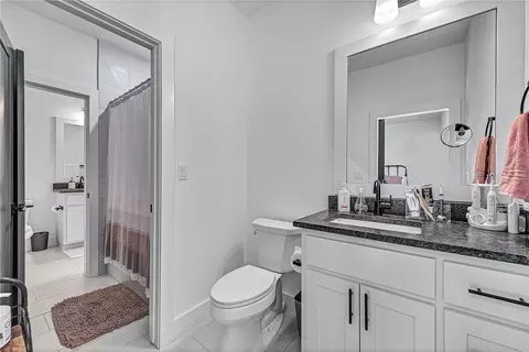 Bath - 3110 Laurel Cir, Centerton, AR 72719 photo 7 of 7