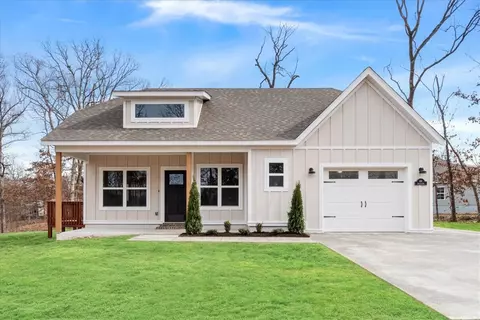 69 Dirleton Dr, Bella Vista, AR 72715
