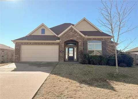 7321 Drury Ave, Springdale, AR 72762
