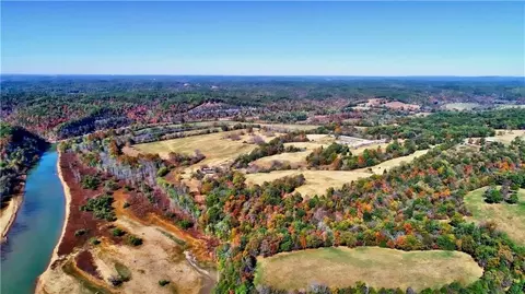 12098 Carr Place Rd, Hindsville, AR 72738