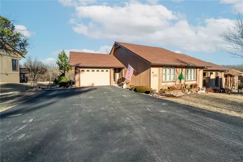 20 Walter Dr, Bella Vista, AR 72714
