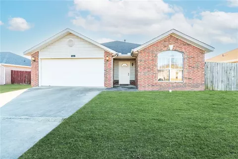 635 Bliss Cir, Centerton, AR 72719
